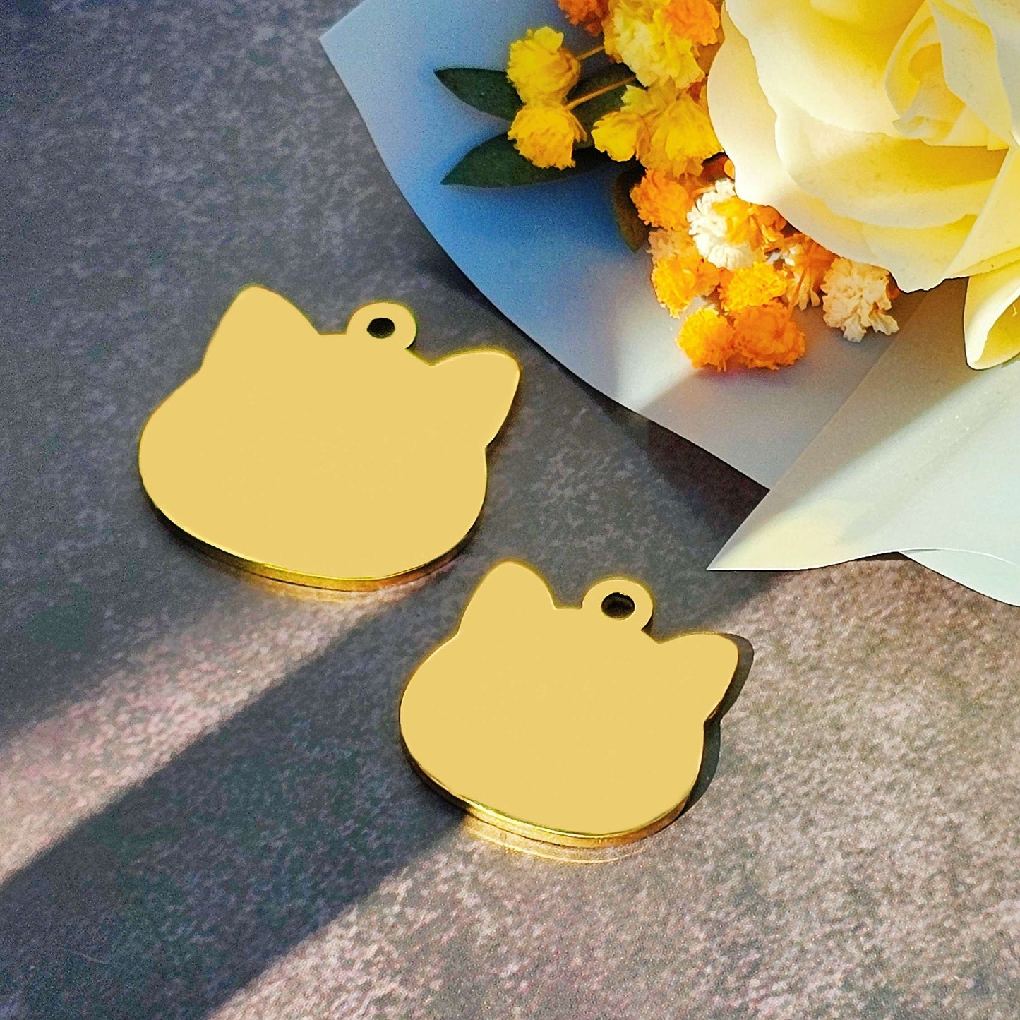 Eterna Tag L | Cat | Gold
