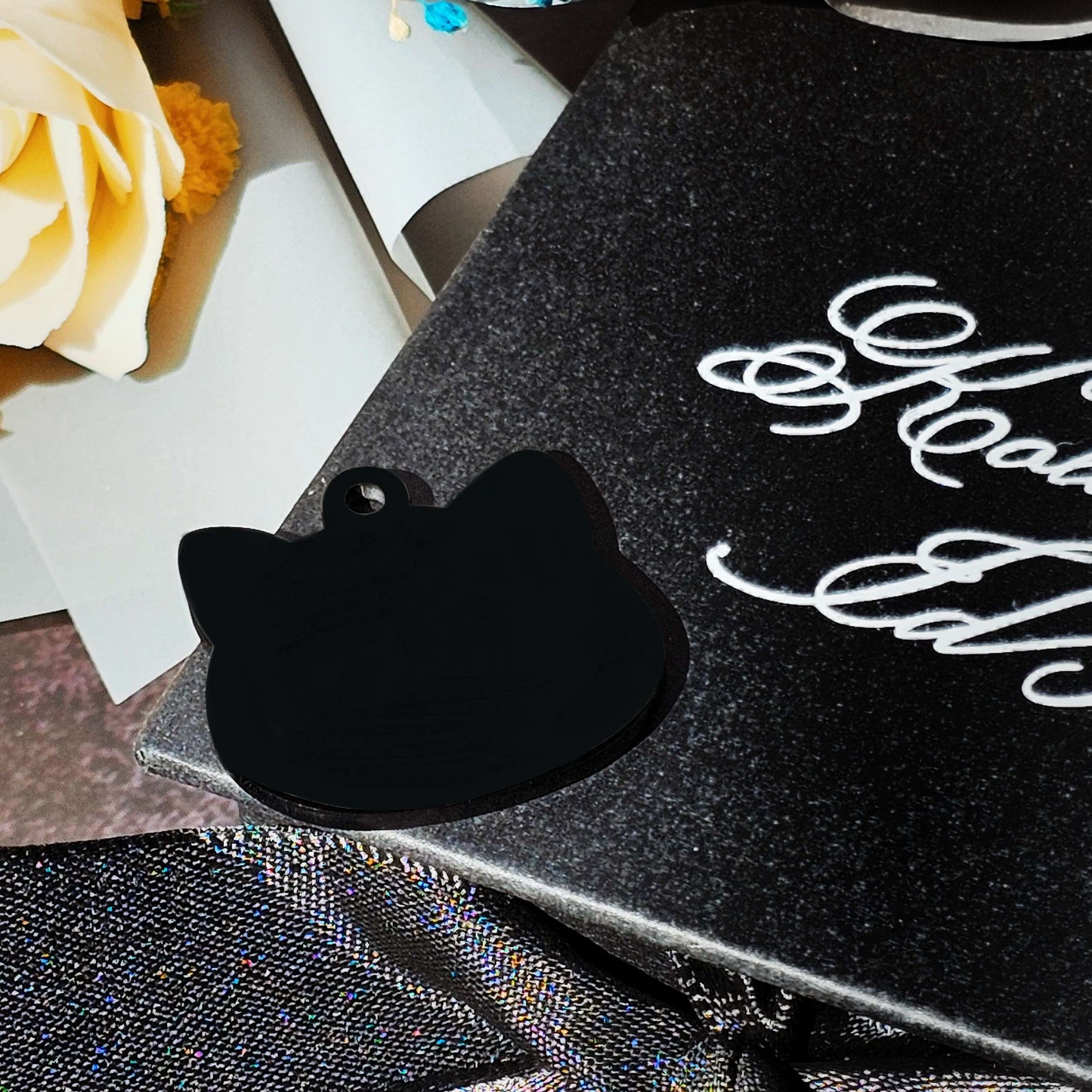 Eterna Tag L | Cat | Black